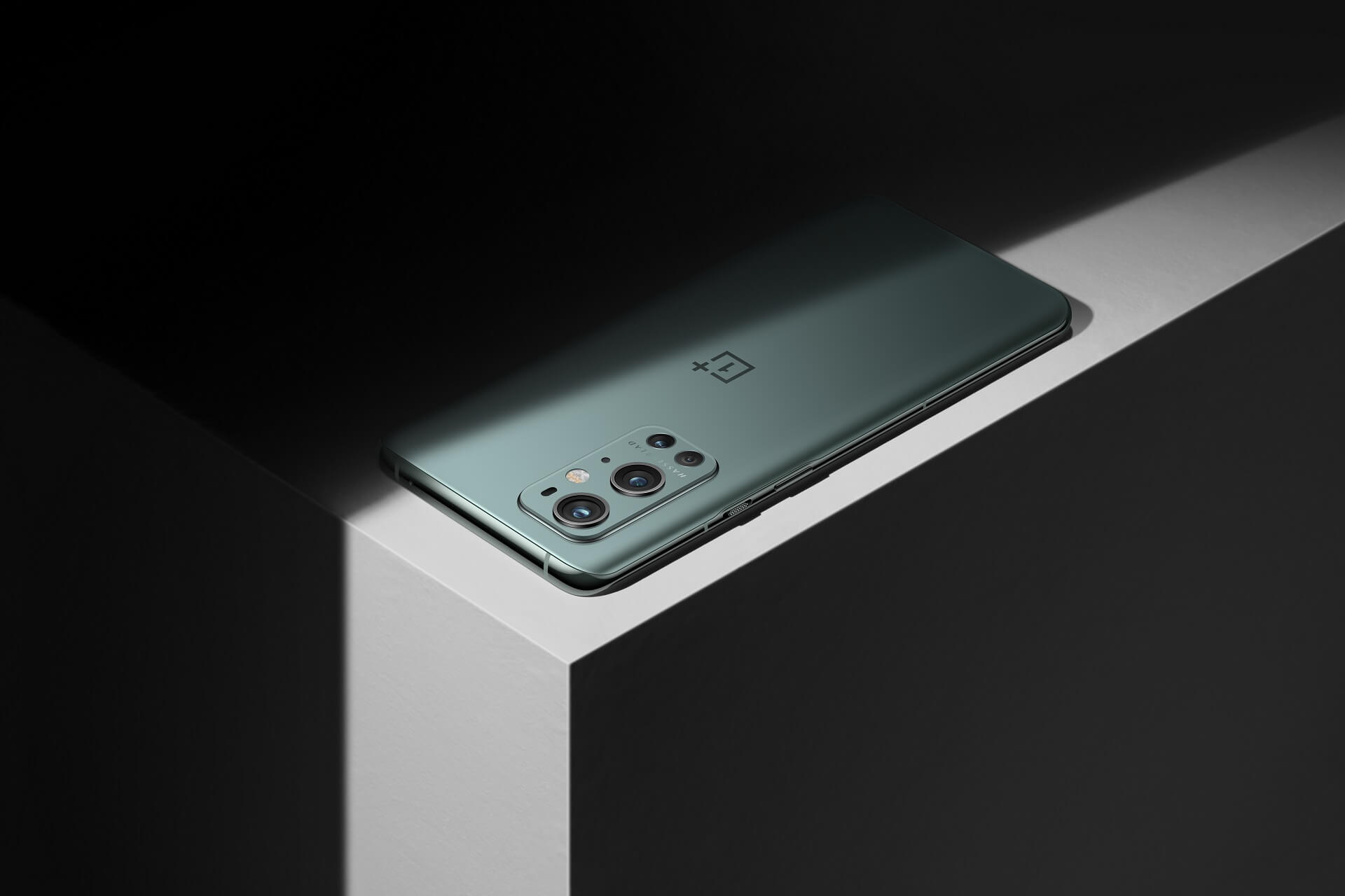 一加OnePlus 9 Pro手机卡怎么装