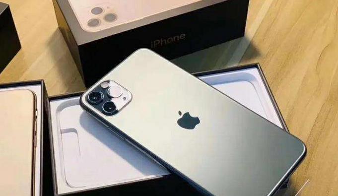 苹果iPhone 12 Pro Max上网网络如何设置