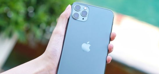 苹果iPhone 14 Pro Max使用充电线需要注意什么